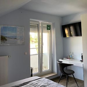 Deluxe Zimmer mit Kingsize-Bett
